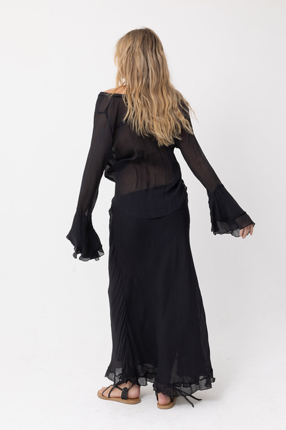 Captivate Skirt - Black