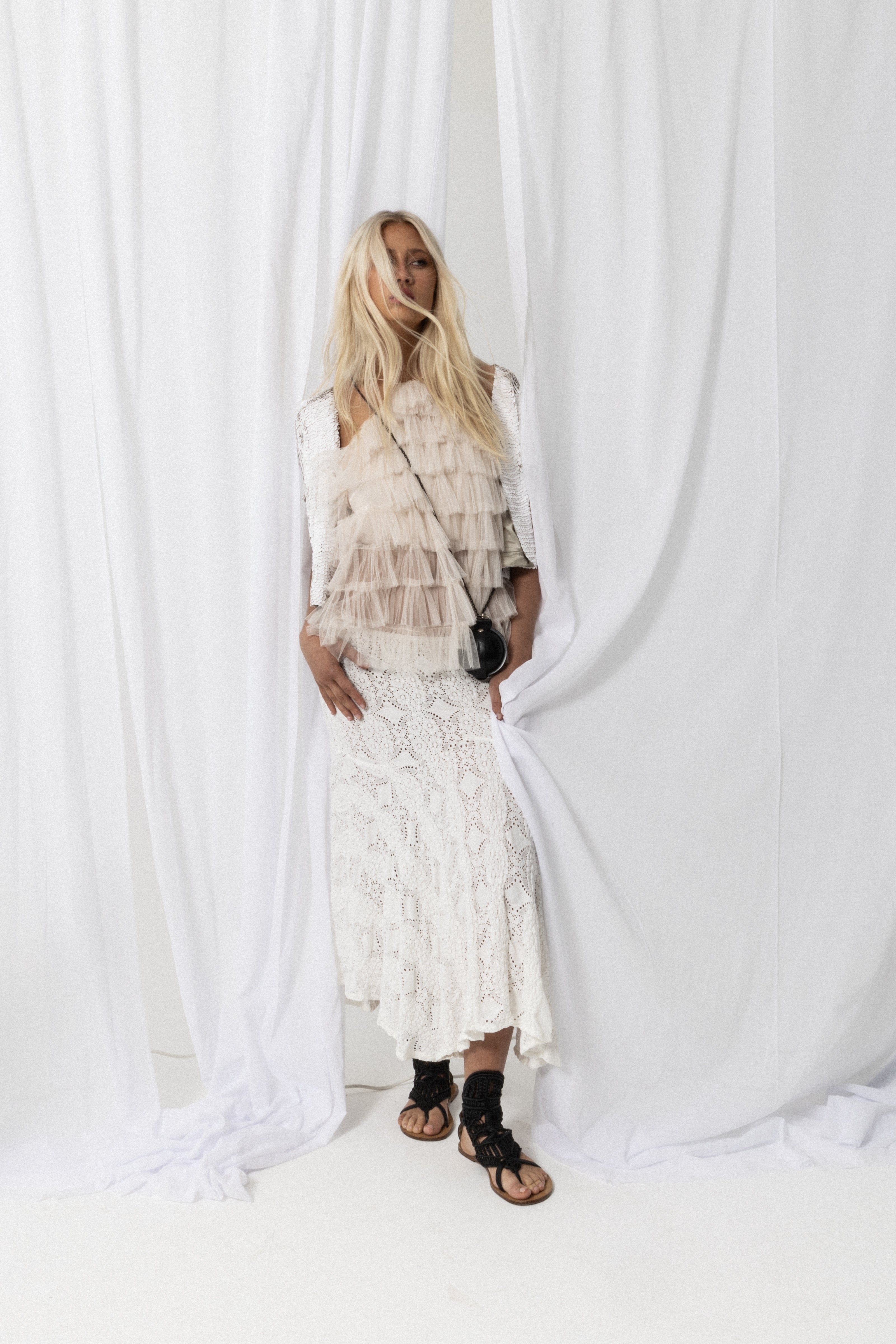 IBIZA FLIP SKIRT - BLACK