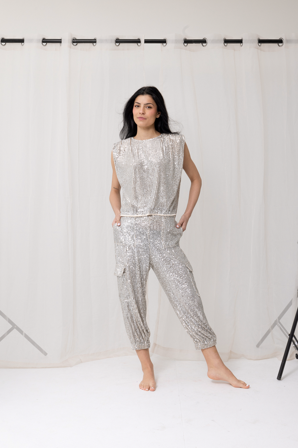 MOSSY SEQUIN JOGGER - SILVER