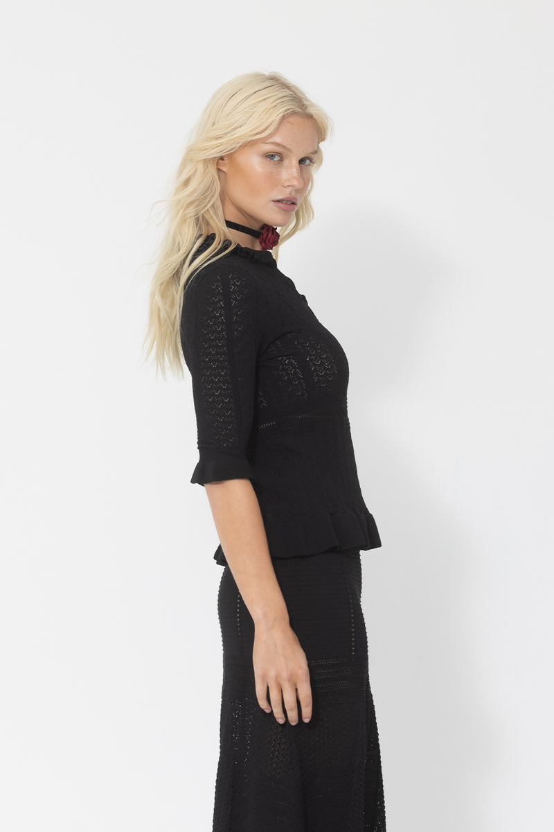 black knitted stretch blouse