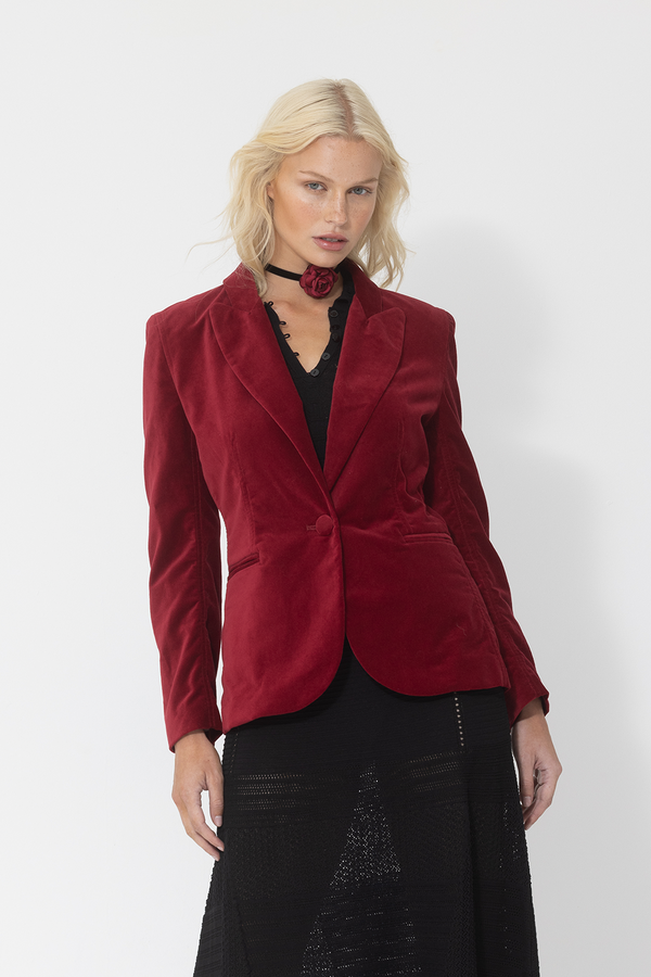 red velvet fitted blazer suit